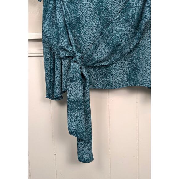 Molly & Isadora Kara Tie-Front Kimono Sleeve Tunic Top in Teal Print Size 2X - Picture 2 of 10